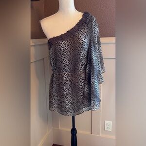 Vintage Y2K Misope brown and Green leopard print One-Shoulder blouse.